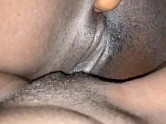 Two Pussy Tasting Eachother