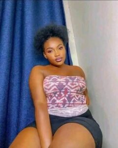 This Rich Sugar Mama In California, USA Is Single And Looking For A Younger Man To Date
