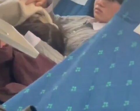 Chinese Girl Caught Giving Blow Job On A Train In Public (18+)