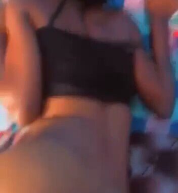 African Girl Couldn’t Take His Big Dick With Her Big Ass (18+)