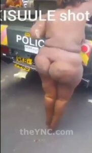 Ugandan Woman With Big Ass Stripped Naked In Public For Alleged Kidnapping (18+)