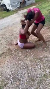 Boobs Out In Public As Black Girls With Big Breasts Are Seen Fighting Over A Man (18+) Boobs Out In Public As Black Girls With Big Breasts Are Seen Fighting Over A Man (18+)
