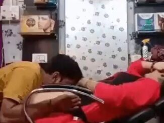 Guy Eating Indian Girl’s Pussy In The Shop (18+)