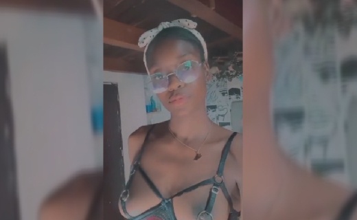 Jennybliss Feeling Sexy In Her Outfit