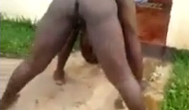 Pussy Exposed As African Couple Are Seen Naked (18+)