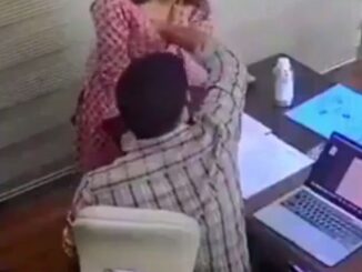 Sex In The Office In India (18+)