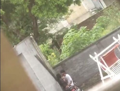 Sexy Indian Couple Seen Having Sex In Public (18+)