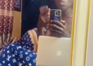 Yahoo Boy Record His Friend Fucking (18+) Yahoo-Boy-Record-His-Friend-Fucking