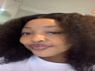 Aphiwe Zondo Finger fucking