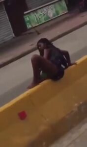 Black Girl Fucking Herself With Bottle On The Road In Public (Full Video 18+) Black Girl Fucking Herself With Bottle On The Road In Public (Full Video 18+)