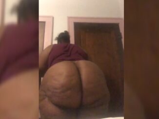 Ghana BBW Equipped With The Biggest Ass
